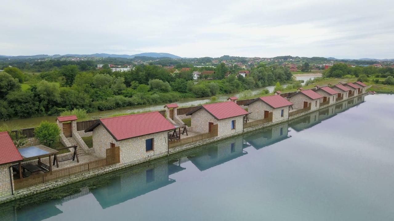 Jezero Jelen Hotell Tesanj Eksteriør bilde